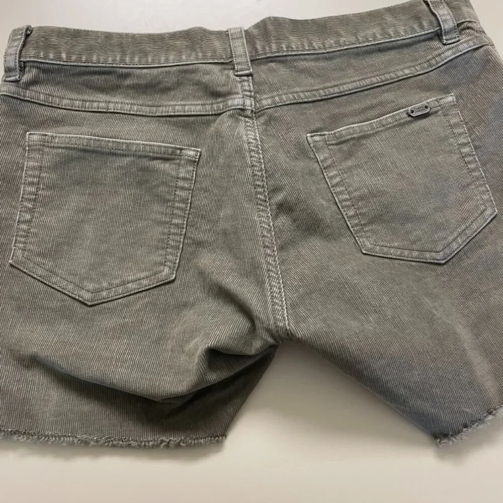 Carve Designs Oahu Corduroy Shorts - Picture 3 of 5
